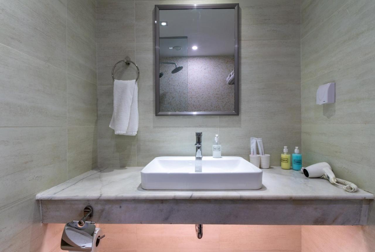 Edelweiss Art Hotel أولان باتور المظهر الخارجي الصورة